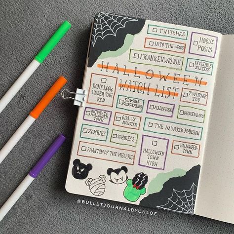 Halloween Bujo Weekly Spreads, Spooky Bujo Spreads, Journal Halloween Ideas, Halloween Bulletin Journal Ideas, October Spread Bullet Journal, Halloween Themed Bullet Journal, Halloween Bujo Spreads, Halloween Bujo Theme, October Bulletin Journal Ideas