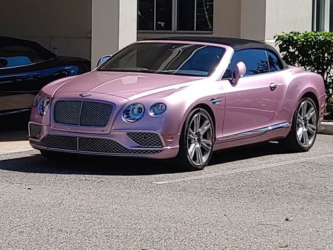 Pink Bentley, Bentley Convertible, Pink Convertible, Waiting For Someone, Cute Cars, Dream Car, Bentley, Luxury Lifestyle, Dream Cars