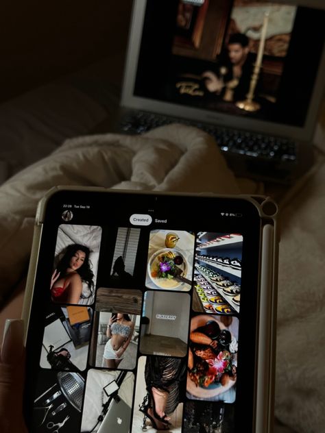 Social media Social Media Asethic, No Social Media Aesthetic, Social Media Mood Board, Adolescence Stage, Social Media Reality, Successful Girl, Social Media Aesthetic, Media Aesthetic, Creator Aesthetic