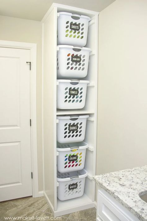 Diy Lavanderia, Laundry Room Organization Diy, Diy Laundry Basket, Room Storage Diy, Laundry Basket Organization, Laundry Sorter, Laundry Area, Laundry Room Diy, Diy Laundry