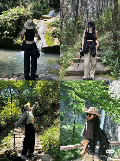 Trekking Poses Women, Women Trekking Outfit, Aesthetic Travelling Outfits, Travel Outfit Mountain, Trekking Aesthetic Outfit, Trekking Outfit Ideas, Poses In Mountain Women, Hiking Looks For Women, Camping Clothes Aesthetic