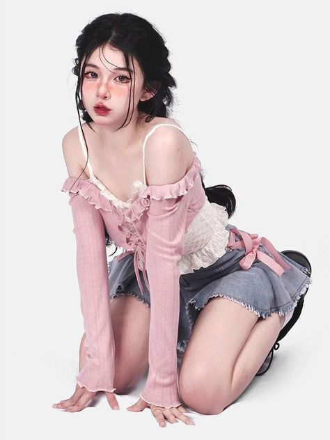 Croquis, Plus Size Balletcore, Pink Soft Outfit, Pink Fairy Grunge, Soft Poses, Cute Clothes Pink, Kawaii Pose, Kawaii Plus Size, Romantic Grunge