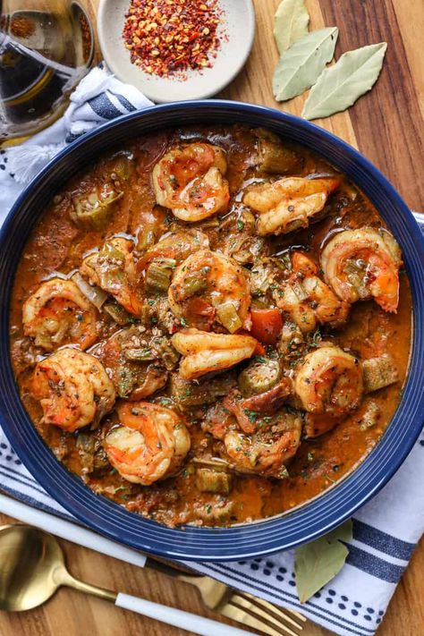 Smothered Okra, Okra Stew, Okra And Tomatoes, Seafood Dish Recipes, Okra Recipes, Shrimp And Vegetables, Shrimp Recipes For Dinner, Gumbo Recipe, Louisiana Recipes