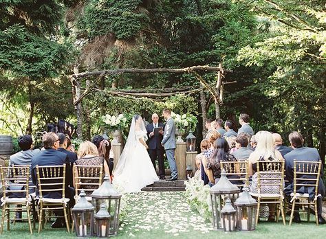 Considering an intimate wedding rather than a large one? Let these small-wedding ideas guide your plans. Small Wedding Venue Ideas, Small Church Wedding, Small Wedding Ideas Intimate, Jm Cellars, Ohio Garden, Small Garden Wedding, Wedding Ideas Intimate, Pashmina Saree, Blouse Design Ideas