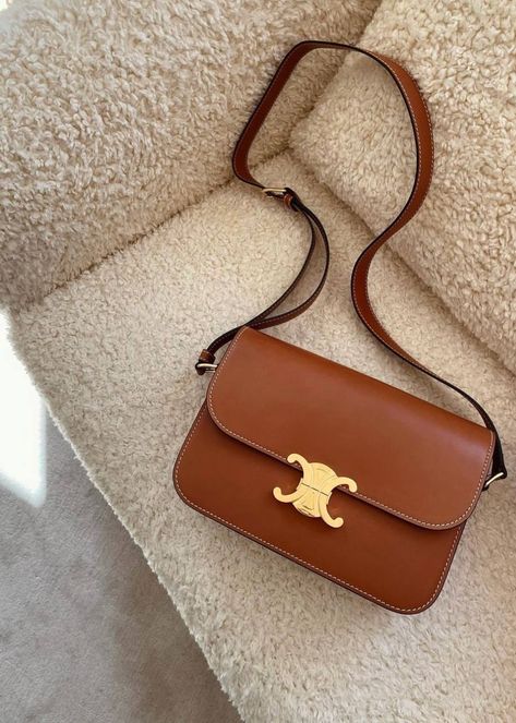 Celine Bag Outfit, Aesthetic Bags, Bag Obsession, Hedi Slimane, Luxe Life, Fashion Aesthetics, Best Handbags, Celine Bag, The Bag