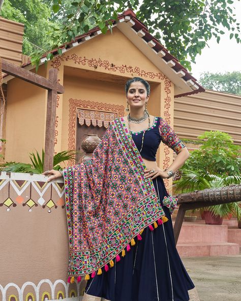 Blue in blossom!!! Add our navy blue lehenga with embroidery full mirror work with viscose rayon dupatta to draped in your style in this navratri festival ✨💙 SHOP NOW 🛍️ gotifab.com [lehengacholi, navratri lehengas, navratri collection, garba outfits, navratri chaniya choli, lengha choli] #lehengacholi #navratrilehenga #navratricollection #chaniyacholis #garbaoutfits #gotifab Choli Dupatta Draping, Dupatta Draping Style, Dupatta Draping Styles, Navratri 2024, Dupatta Draping, Garba Outfit, Chaniya Choli Designs, Navratri Chaniya Choli, Blue Lehenga