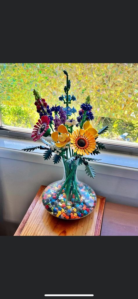 How To Display Lego Flowers, Lego Flower Display Ideas, Lego Succulent Display, Lego Flowers Display, Lego Shelf Ideas, Lego Flower Display, Lego Display Ideas Adult, Display Lego Creations, Lego Set Display Ideas