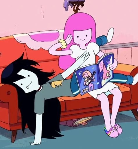 Princess Bubblegum Marceline, Bubblegum Marceline, Adventure Time Princesses, Marceline And Princess Bubblegum, Marceline And Bubblegum, Couples Characters, Marceline The Vampire Queen, Adventure Time Marceline, Girlfriend Goals