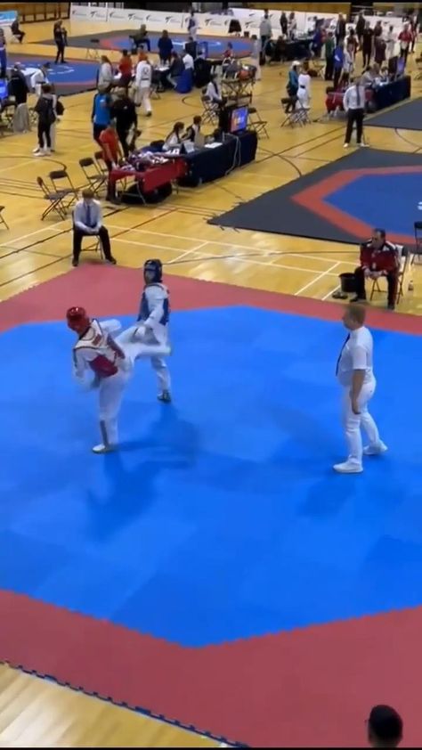 Taekwondo Aesthetic, Taekwondo Video, Karate Video, Tkd Taekwondo, Karate Boy, Taekwondo Girl, Judo Karate, Karate Dojo, Taekwondo Training