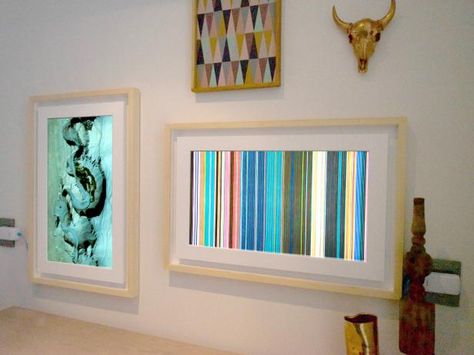 Get inspired to add a touch of artistic tech into your home with these innovative wall art ideas from HGTV Smart Home 2017. Display Artwork, Digital Picture Frames, Digital Picture Frame, Creative Wall Art, Elegant Wall Art, Wall Art Ideas, Gallery Wall Frames, Digital Frame, Artwork Display