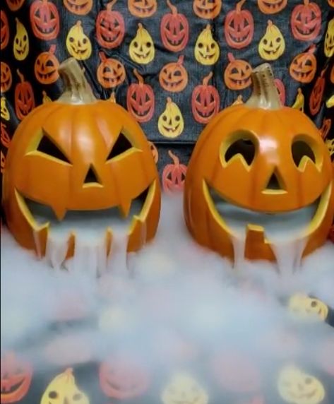 How to Make Your Next Halloween Party Legendary Using Dry Ice | Chilly Willy & Cool Carl's Premium Ice Service Dry Ice Pumpkin, Dry Ice Halloween, Empty Water Bottle, Face Carving, Dry Ice, Punch Bowls, Halloween Jack, Nesting Bowls, A Pumpkin