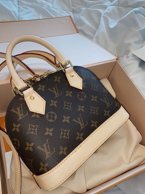 Luis Vuitton Hand Bag, Louvitton Bag, Louis Vuitton Bag Women, Luis Vitton Hand Bag, New Louis Vuitton Handbags 2023, Lui Viton Bag, Louis Viouton Purse, Louise Vuitton Bag, Lous Viton Bag