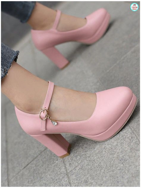 Chunky heels casual