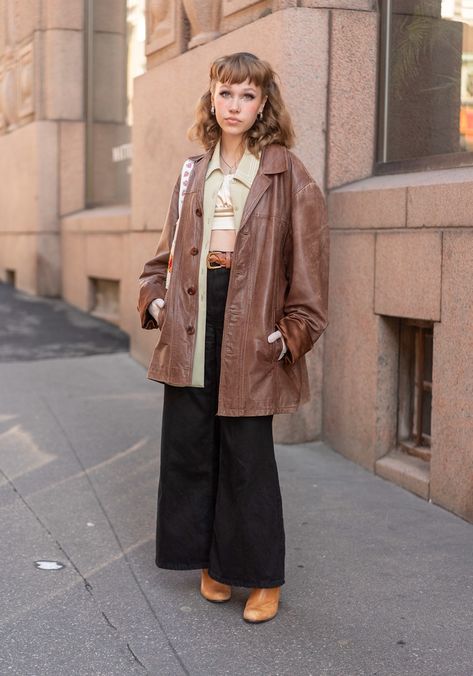 Leather Casual Outfit, Wide Black Jeans, Hel Looks, Walburga Black, Juergen Teller, High Heeled Boots, Quoi Porter, Street Style Blog, Looks Street Style