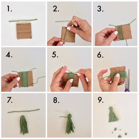 Tutorial for DIY Tassel Christmas Tree Garland Banner via The Beetique How To Make Tassel Christmas Tree, Traditional Christmas Garland, Christmas Tree Tassels Diy, Diy Yarn Christmas Tree Garland, Christmas Garland Ideas Diy, Christmas Tassel Garland Diy, Yarn Christmas Tree Tassel Garland, Diy Tassel Garland, Pola Macrame