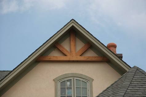 Gables On House Exterior, Bungalow Exterior Colors, Gable Accents, Gable Trim, Ranch House Exterior, Exterior House Ideas, Gable Brackets, Craftsman Exterior, House Remodeling