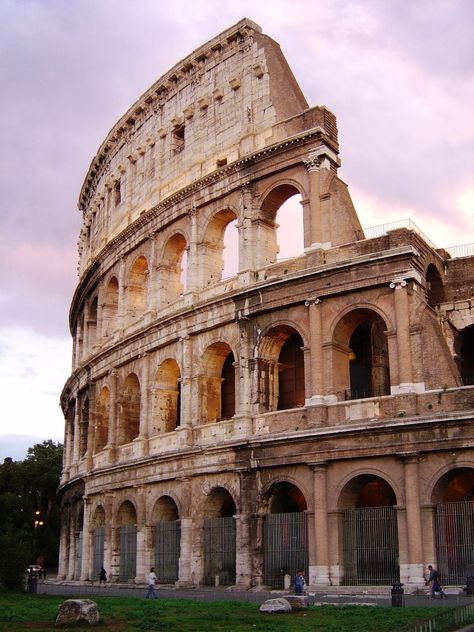 Coliseum, Rome Rome Colloseum, The Colosseum, Italy Aesthetic, Visit Italy, Ancient Rome, Rome Italy, Good Vibes Only, Roman Empire, Leaning Tower Of Pisa