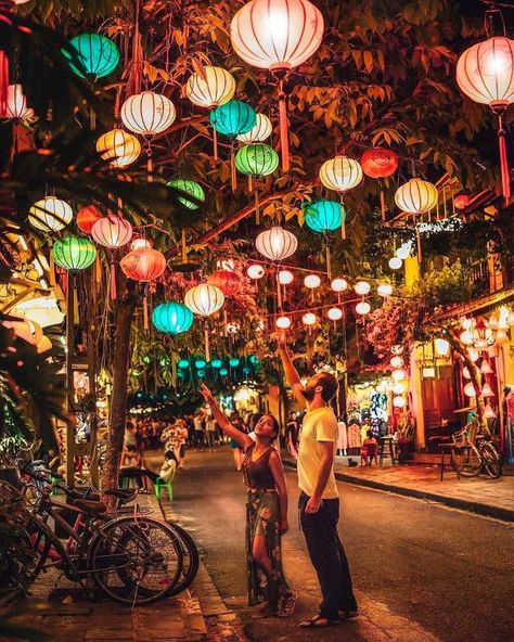 Hoi An, Hoi An Old Town, Vietnam Voyage, Visit Vietnam, Destination Voyage, Jolie Photo, Beautiful Places In The World, Vietnam Travel, Travel Inspo