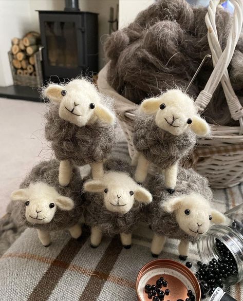 Back to the old favourite. Just finishing off a flock of Hanne’s Herdies. They’ll be off to @herdwicktweed later. #needlefelted #herdwick… | Instagram Easter Lamb Craft, Sheep Ornaments, Lamb Craft, Sheep Crafts, Felted Crochet, Easter Lamb, Needle Felting Diy, Wool Felt Projects, Wool Needle Felting