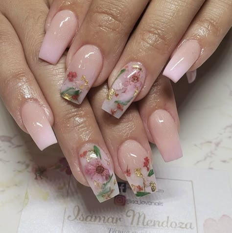 Milk Bath Nails With Flowers, Floral Milk Bath Nails, Milk Nails With Flowers, Natural Floral Nails, Nails With Real Flowers Inside, Milky White Flower Nails, Milk Flower Nails, Milk Bath Flower Nails, Milk Bath Nails Flowers