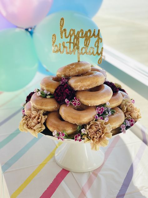 Krispy Kreme Birthday, Donut Birthday Cake, Donut Tower, Krispy Kreme Donuts, Rose Gold Cake, Birthday Donuts, Doughnut Cake, Krispy Kreme, Mini Donuts