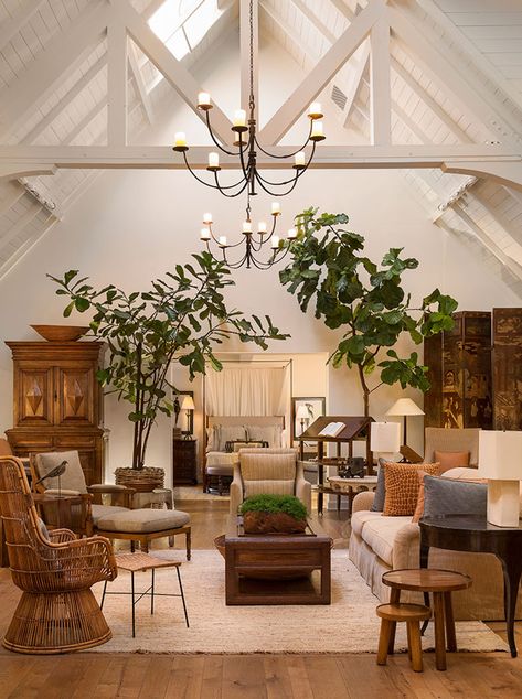 Design Crush: Rose Tarlow - Harlowe James Rose Tarlow Melrose House, Rose Tarlow, Ceiling Detail, Beautiful Textures, Interior Design Ideas, Home Interior, Great Rooms, Interior Designers, Classic Design