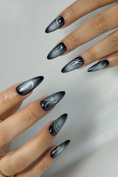 When you want to combine lots of elements in your manicure but you’re not fond of maximalist designs, stick to a monochrome color palette. Case in point, this contrasting aura nails design topped with dramatic nail art that doesn’t look busy.//photocredit:@traciethetech Aura Nail Designs, Aura Nail, Monochrome Nails, Classy Nail Art, Aura Nails, Cute Pink Nails, Airbrush Nails, Summer Acrylic Nails, Gradient Nails