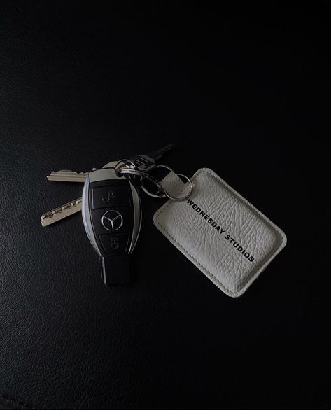 WEDNESDAY STUDIOS © on Instagram: “No more loosing your keys with our 100% vegan Leatherette Key rings. Available in Bone and Onyx. ⠀⠀⠀⠀⠀⠀⠀⠀⠀ Click to shop >⠀⠀⠀⠀⠀⠀⠀⠀⠀…” Mercedes Accessories, Aiden King, Teal Vans, Royal Elite Series, Magnolia Park, Twisted Heart, Vision Board Pictures, Rina Kent, Cora Reilly