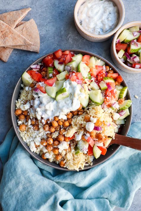 roasted greek chickpeas & orzo bowl | cait's plate Orzo Bowl, Greek Chickpeas, How To Cook Orzo, Healthy Plates, Eating Plan, Roasted Chickpeas, Mediterranean Diet Recipes, Meatless Meals, Easy Vegetarian