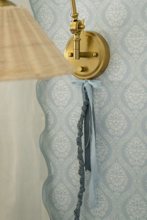 How to Hide a Plugin Light Cord Light Cord Cover, Freedom House, Tv Cords, Hide Cords, Diy House Renovations, Bow Wallpaper, Cord Cover, Cottage Interior, Blue Duvet Cover