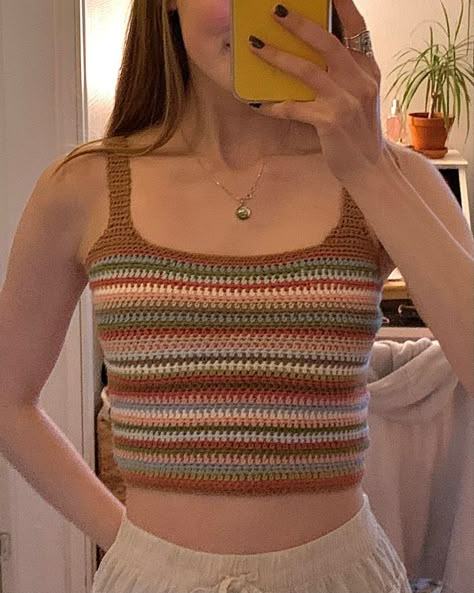 Yarn Crop Tops, Crochet Top Not Cropped, Summer Crochet Ideas Cropped Tops, Crochet Top Styling Ideas, Crochet Tops T-shirts & Tank, Crochet Tops Boho, Crochet Patterns Tank Top, Crochet Striped Tank Top, Crochet Crop Top Ideas