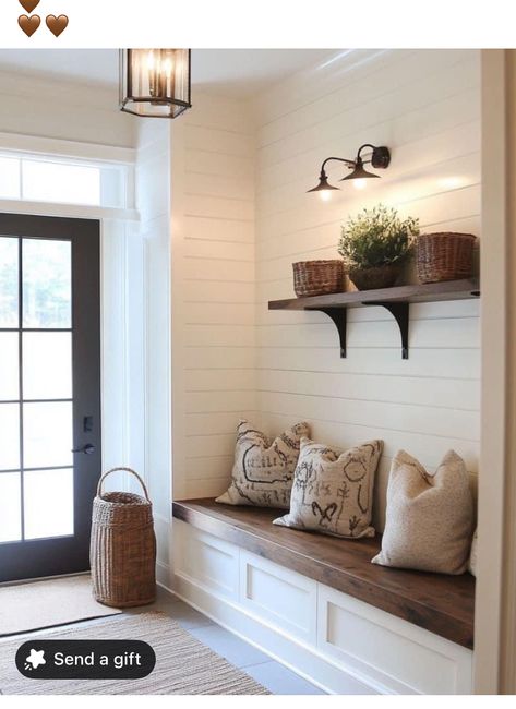 Front Hall Decor, Mudroom Ideas Entryway, Shiplap Entryway, Home Entrances, Entryway Decor Ideas, Mudroom Ideas, Mudroom Entryway, White Shiplap Wall, Welcoming Home