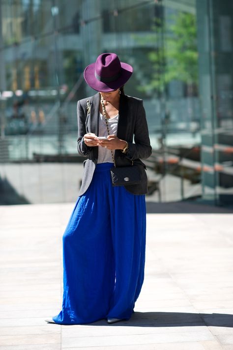 Wide Leg Purple Hat Outfit, Purple Hat, Hat Outfit, Purple Hats, Style Inspiration Fall, Stylish Hats, Outfits With Hats, Daily Outfits, Simple Outfits