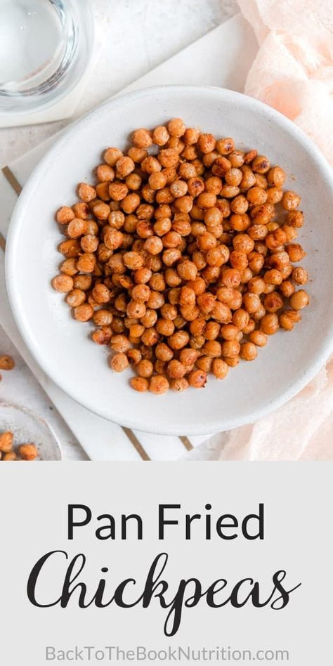 Quick Pan Fried Chickpeas (garbanzo beans) made with just 4 simple, pantry staple ingredients. This easy and healthy snack is ready in just 10 minutes and is packed with incredible flavor! #chickpeas #garbanzobeans #snacks #healthysnacks Fried Chickpeas Recipe, Appetizers Meat, Fast Appetizers Easy, Fried Chickpeas, Roasted Garbanzo Beans, Garbanzo Bean Recipes, Cooking Garbanzo Beans, Fried Meat, Keto Meat