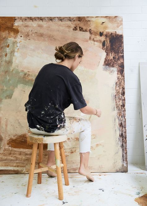 Inside Artist Ashleigh Holmes' Wabi-Sabi Apartment on Sydney's Northern Beaches – Bed Threads Modern Wabi Sabi Interiors, Wabi Sabi Texture, Wabi Sabi Art Painting, Wabi Sabi Home Decor, Wabi Sabi Painting, Bed Threads, Large Modern Wall Art, Wabi Sabi Art, Wabi Sabi Wall