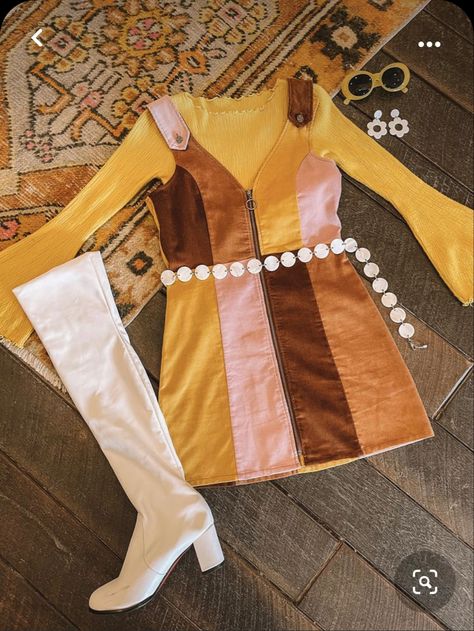 Groovy Style Fashion, Mod 70s Fashion, 70s Aesthetic Dress, 70s Disco Outfit Aesthetic, 70s Mod Fashion, 70s Groovy Aesthetic, 70s Vibe Outfits, 70s Outfits Dress, 70s Retro Outfits