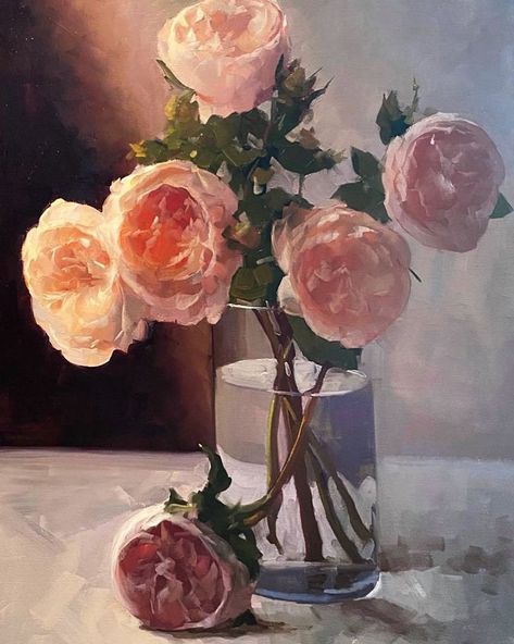 Dennis Perrin 🎨 Master Painter в Instagram: «When we gaze deeply into a rose with the expectation of capturing its beauty in paint, we are treading on sacred ground, ground that no…» Dennis Perrin, Rose Oil Painting, Peony Painting, Art Paintings For Sale, Rose Painting, Global Art, Still Life Painting, Figure Painting, Paintings For Sale