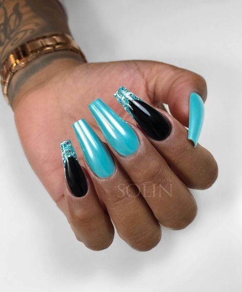 Shiny baby blue and black with glittery baby blue nails 💙🖤 Black And Baby Blue Nails, Baby Blue And Black Nails, Blue And Black Nails, Baby Blue Nails, Blue And Black, Blue Nails, Black Nails, Baby Blue, Nails