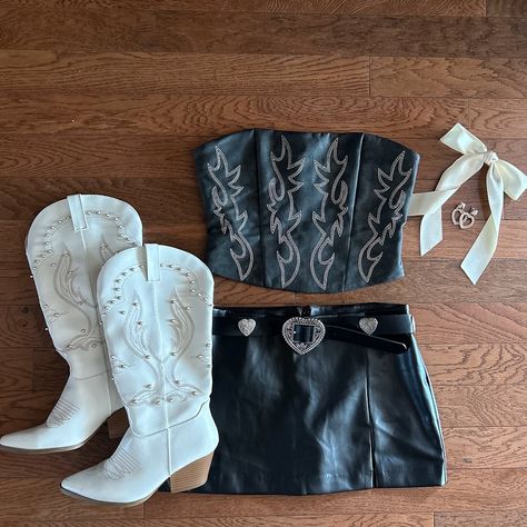 these concert-ready new arrivals hit all the right notes ✨ tap link in bio to shop all new! . . . . . . western boutiques, country boutiques, country concert outfits, denim corset dress, western boots, nashville outfits, trending style Party Cowgirl Outfits, Cute Fall Party Outfits, Black Country Concert Outfit, Cowboy Style Outfits, Black Bachelorette Outfit, Western Theme Party Outfit, Western Festival Outfits, Cowgirl Inspired Outfit, Cowgirl Festival Outfit