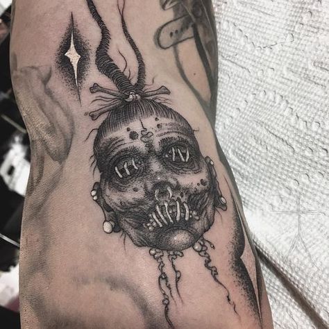 Creepy Cute Tattoo, Shrunken Head Tattoo, Omerta Tattoo, Dark Tattoo Ideas, Dark Feminine Tattoos, Gotik Tattoo, Satanic Tattoos, Occult Tattoo, Shrunken Head