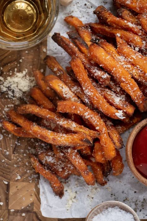 Fries In The Air Fryer, Frozen Sweet Potato Fries, Sweet Fries, French Dip Sandwiches, Dip Sandwiches, Italian Beef Sandwiches, Beef Sandwiches, Yummy Sweet Potatoes, Italian Beef