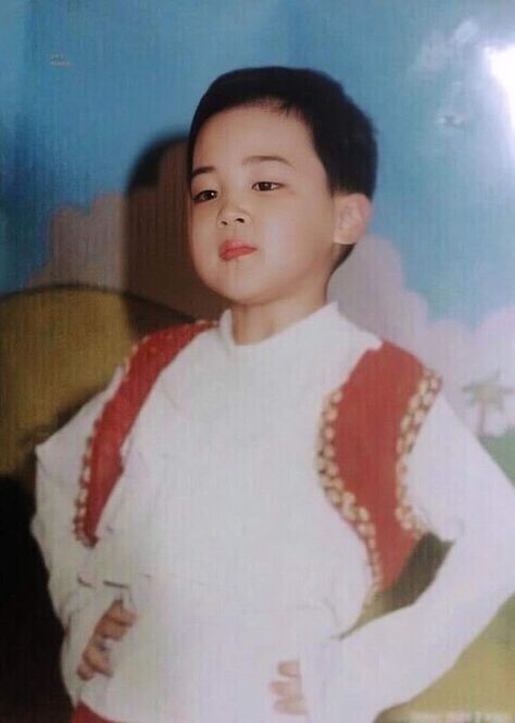 Jimin With Chimmy, Jimin Baby Pictures, Jimin Predebut, جوني ديب, Bts Predebut, Childhood Pictures, Jimin Pictures, Park Jimin Bts Wallpaper, Jimin Funny