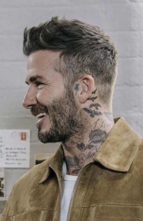 David Beckham Hairstyle Short, David Beckham House, Leo Hair, David Beckham Tattoos, Beckham Hairstyle, David Beckham Haircut, Beckham Haircut, David Beckham Hairstyle, Beckham Hair