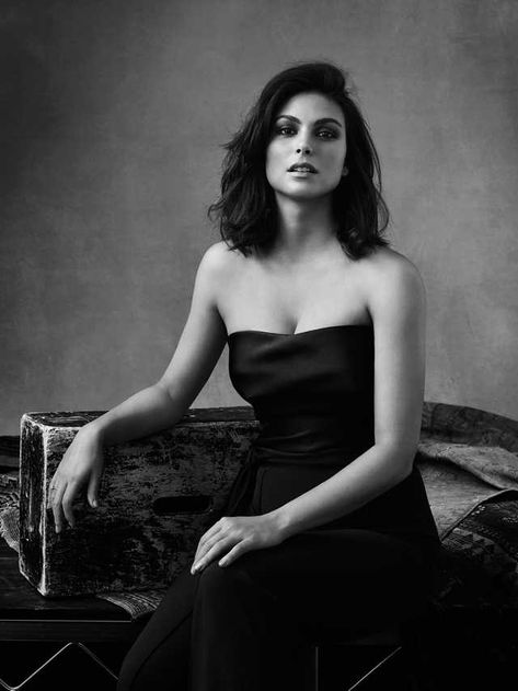 Morena Baccarin - Imgur Morena Baccarin Deadpool, Morena Baccarin, Black And White Portraits, Miranda Kerr, Up Girl, American Actress, Celebrities Female, Gq, Actors & Actresses