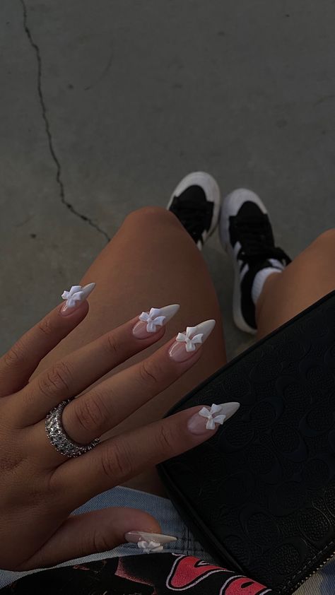 #nailpics #girlynails #bownails #summernails trendy nails #fashion #aesthetic #itgirlaesthetic #itgirl #itgirlnails #neutralnailcolors Asthetic Nail Pics, Teen Girl Nails, Nails For 12 Yrs Old, Teen Nail Designs, Teen Nails, School Nails, Nail Photos, Girls Nails, Nail Paint