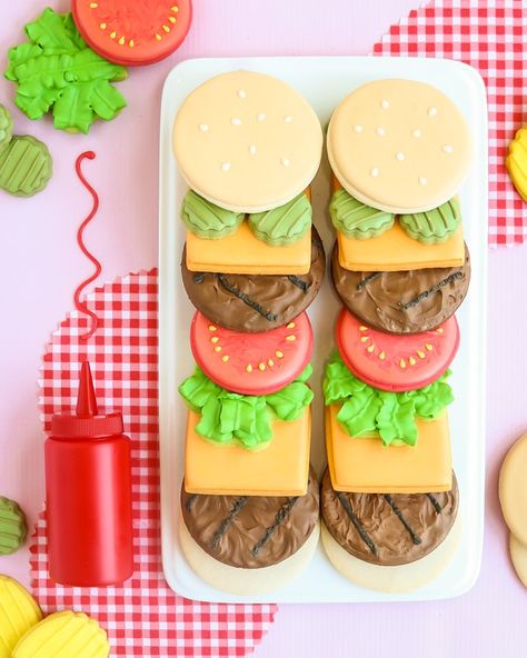 Hamburger Cookies, Burger Cookies, Rolled Sugar Cookies, Sugar Cookie Designs, Summer Cookies, Pretty Cookies, Fancy Cookies, Creative Cookies, Cookie Inspiration