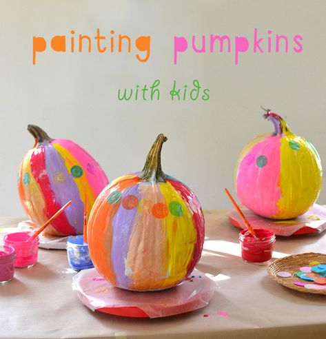 Use this one trick to get kids to paint the most vibrant pumpkins. Arts And Crafts Birthday Party, Birthday Activities Kids, Crafts Birthday Party, Patch Party, Pumpkin Patch Party, Crafts Birthday, Birthday Party Ideas For Kids, Pinwheels Paper, Party Ideas For Kids