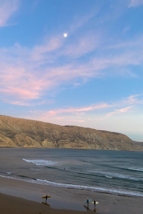 Surfers walking the shoreline of Magic Bay, Imsouane at sunset. Surf Morocco, Surf Camp, Desert Oasis, Hippie Vibes, Fishing Villages, Travel Bucket List, Pilgrimage, Travel Bucket, Travel Itinerary