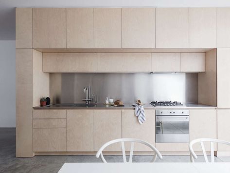 Birch Plywood Kitchen and Stairs Clean-Lined London Victorian Townhouse Remodel Larissa Johnston Architects One Wall Kitchen, Light Wood Kitchens, Plywood Kitchen, Light Wood Cabinets, Victorian Townhouse, Plywood Boxes, Stainless Steel Countertops, Simple Furniture, Kitchen Diner