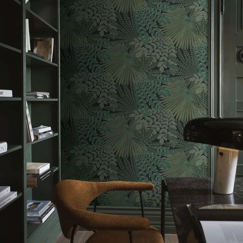 Create a rich and powerful vibe in your home with this striking and warming design. Featuring a collagraph style print with intricate detailing and tropic ambience. Seen here in the Green colourway. Velvet Leaves, Look Wallpaper, Scandinavian Wallpaper, Fern Pattern, Turquoise Wallpaper, Leaves Wallpaper, Soft Design, Wallpaper Direct, Swedish Design